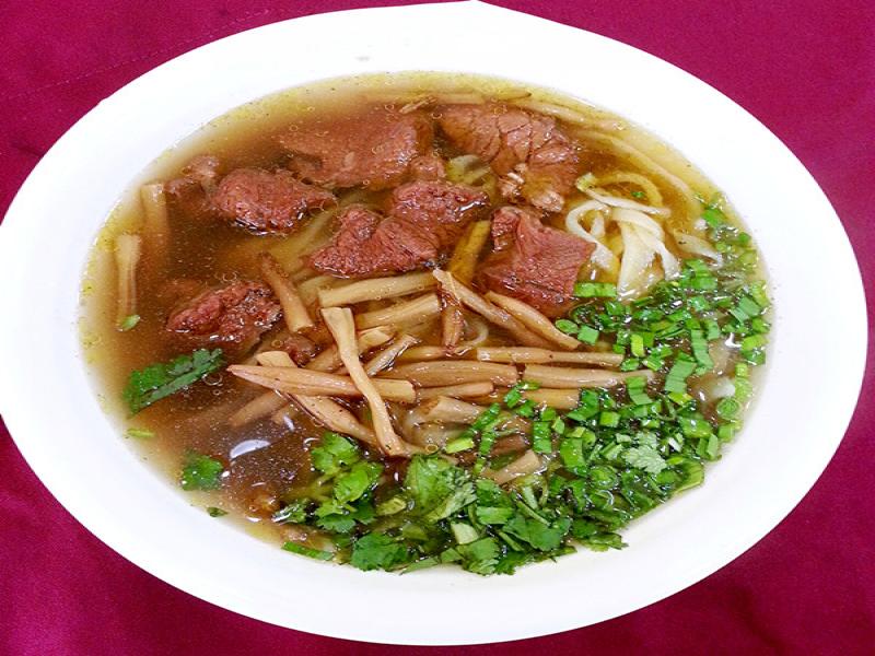 車(chē)媽媽黃花牛肉手搟面