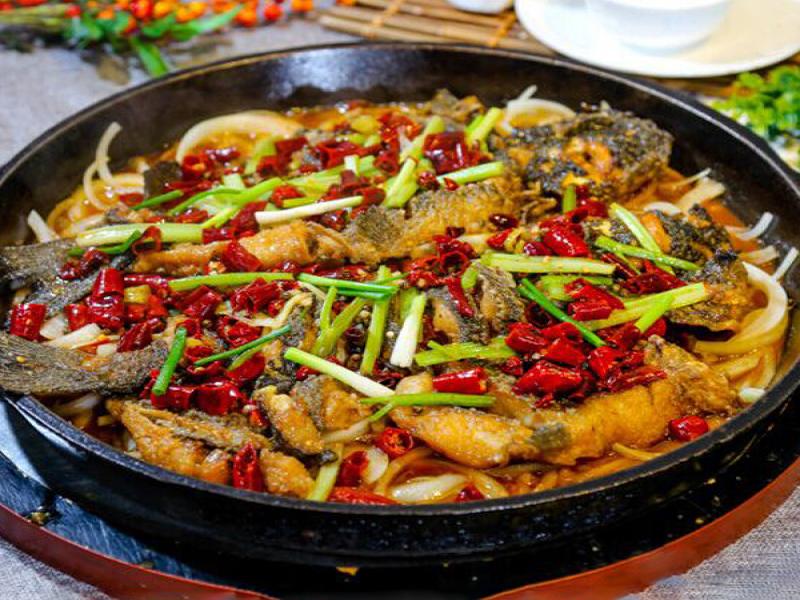 魚(yú)特工鐵板烤魚(yú)