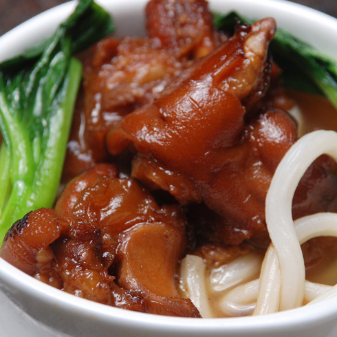 六福道牛肉烏冬面