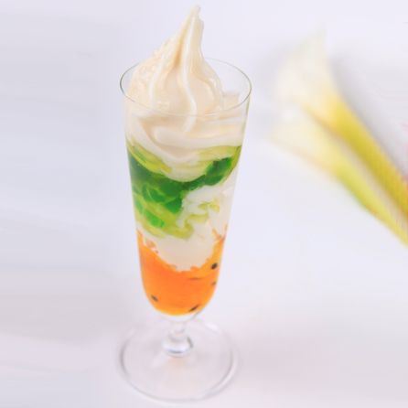 冰雪童話(huà)果汁冰淇淋