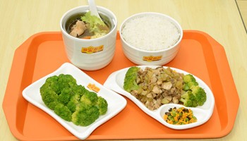 原盅原味營(yíng)養(yǎng)快餐