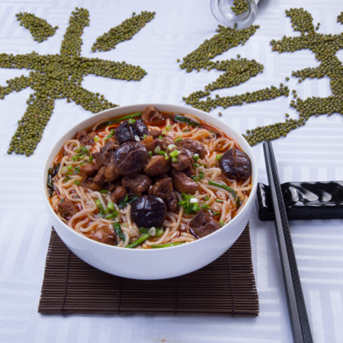 吃來(lái)吃去云南小吃-小吃店?duì)F雞米線  