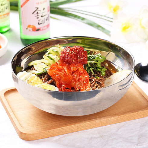 釜槿緣石鍋拌飯-泡菜韓國(guó)拌面